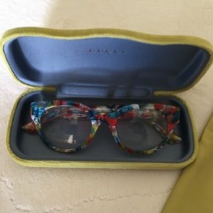 Gucci eyeglasses